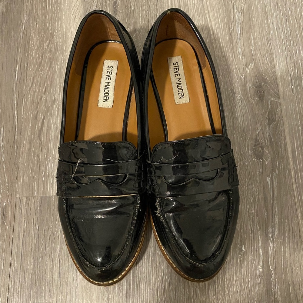 Woman’s Steve Madden Loafers